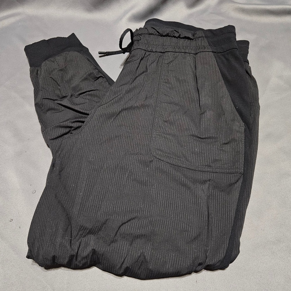 Lululemon Beyond the Studio Jogger Black Textured High Rise Pants Womens 16